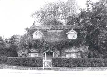 poplar-cottage-01331-350