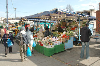 lewisham-market-01-350