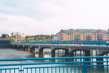 High Street, Erith, Bexley, 2002 