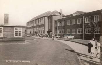 ravensworth-school-00882-350