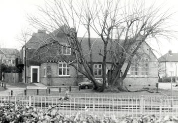 farnborough-primary-sch-01911-350