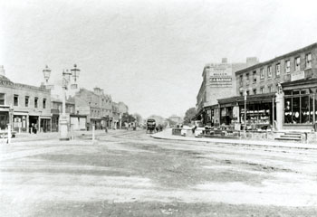 lewisham-high-street-01476-350