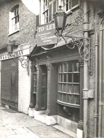 Green Dragon Court, Borough, c. 1930