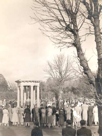 war-memorial-00875-350