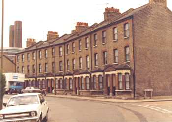 old-woolwich-road-01232-350